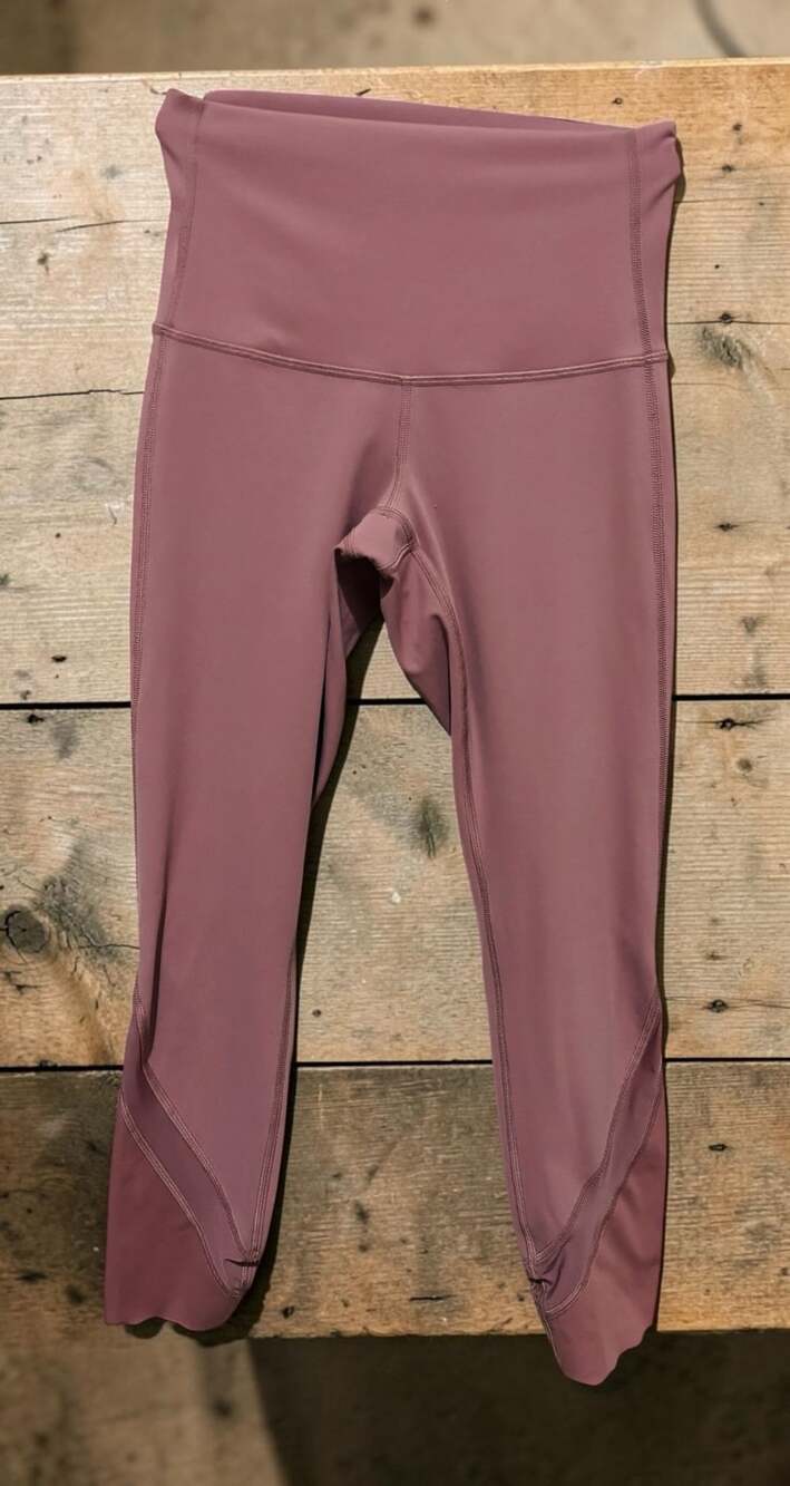 Lululemon Wunder Under Scallop High Rise Crop 23" Pink Size 4 - Picture 8 of 13